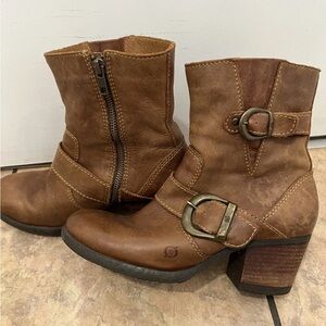 Born High Ankle Boots Size 6.5